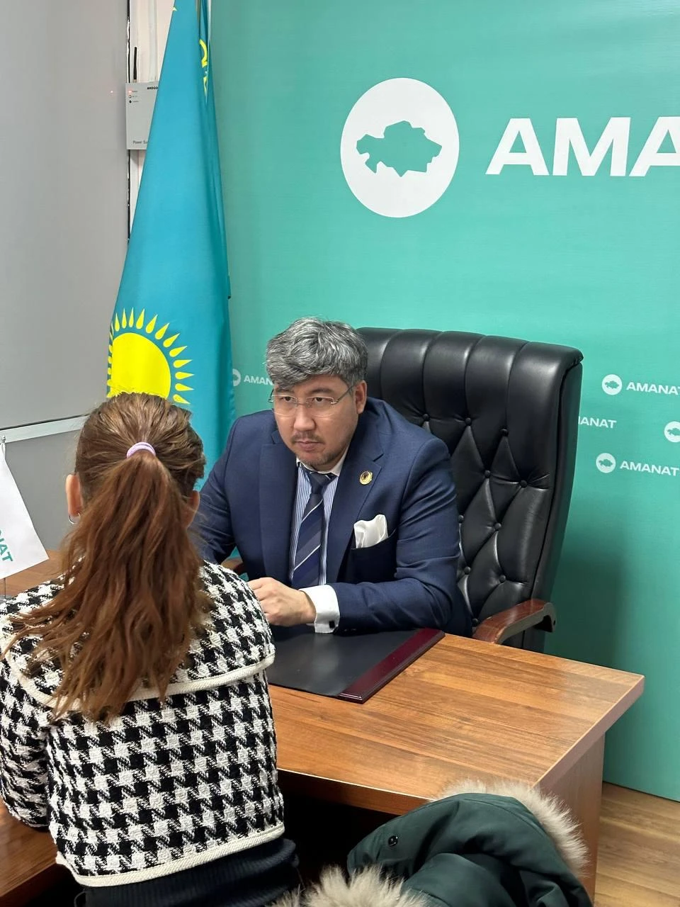 АMANAT партиясы және Заң және Құқық адвокаттық кеңсесінің серіктестігі аясында елге тегін заң көмегі көрсетілді