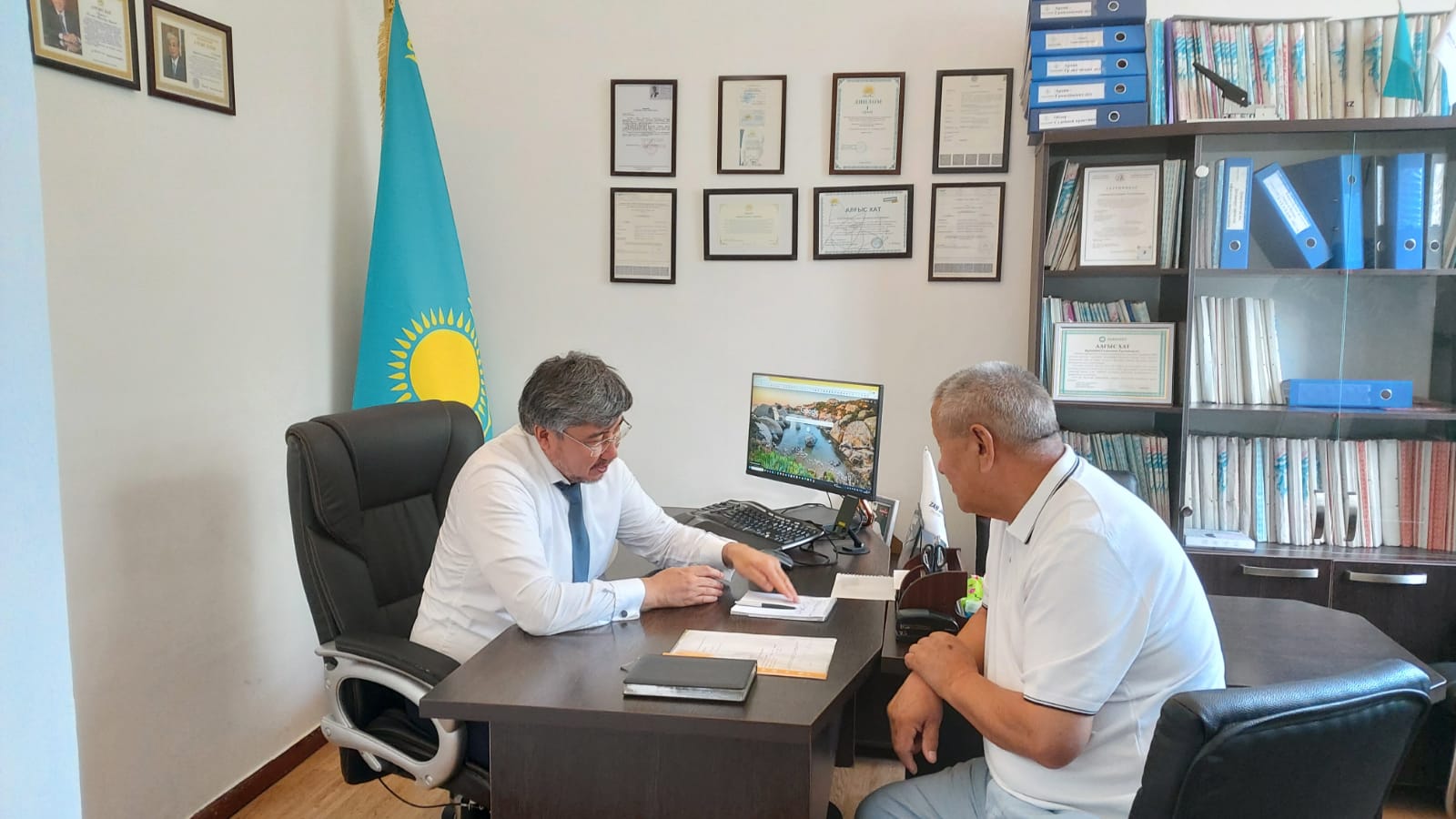 АMANAT партиясы және Заң және Құқық адвокаттық кеңсесінің серіктестігі аясында елге тегін заң көмегі көрсетілді