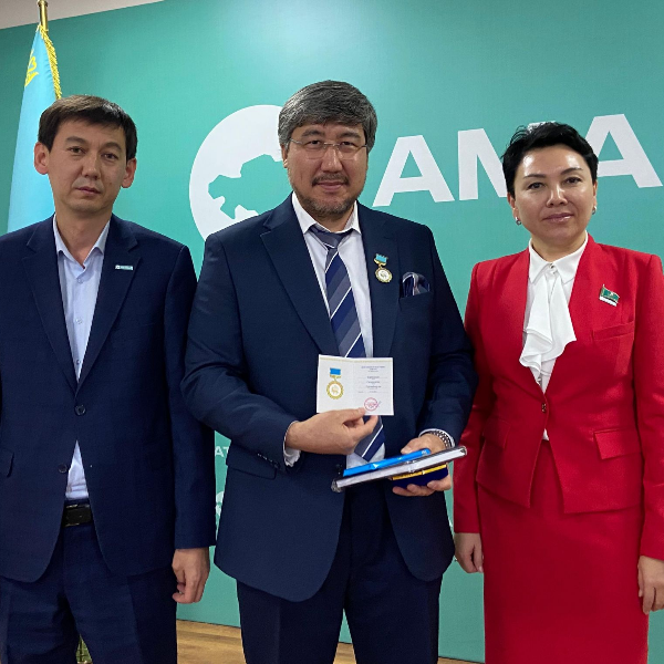 АMANAT партиясы және Заң және Құқық адвокаттық кеңсесінің серіктестігі аясында елге тегін заң көмегі көрсетілді