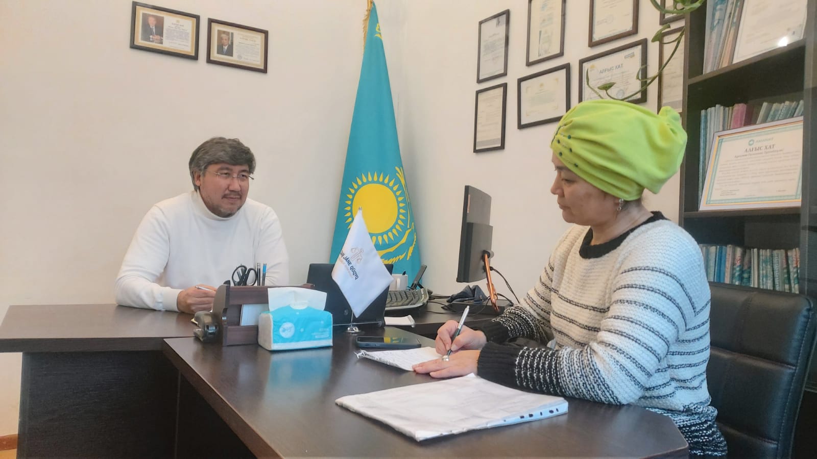 АMANAT партиясы және Заң және Құқық адвокаттық кеңсесінің серіктестігі аясында елге тегін заң көмегі көрсетілді