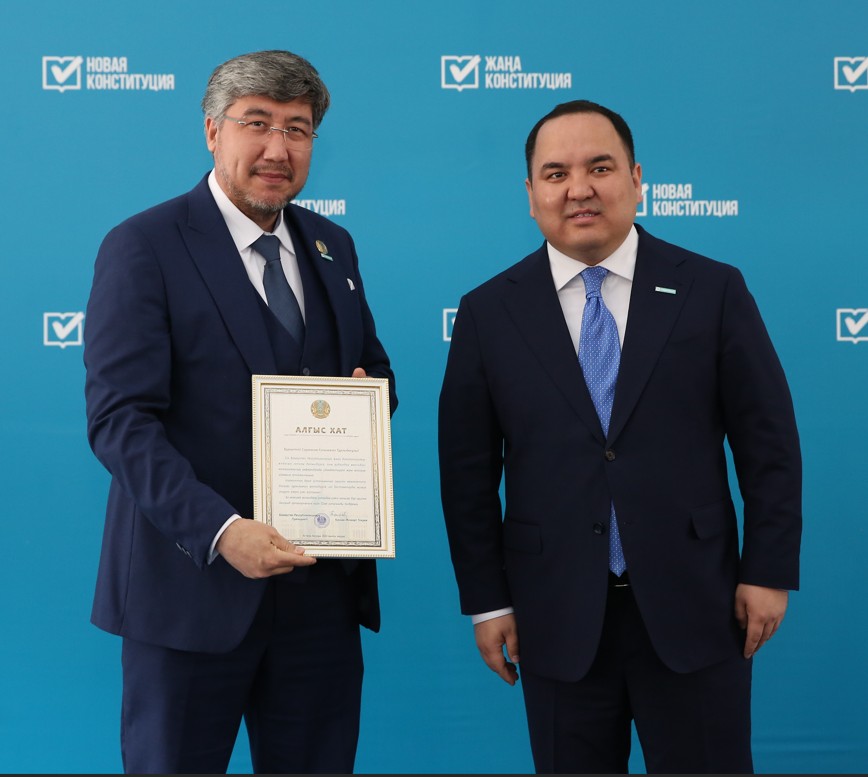 АMANAT партиясы және Заң және Құқық адвокаттық кеңсесінің серіктестігі аясында елге тегін заң көмегі көрсетілді